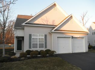18 George W Helme Dr, Helmetta, NJ 08828