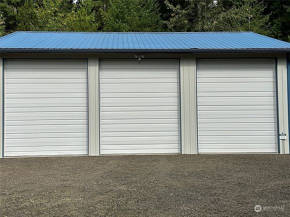 3rd image of 151 N Duckabush Drive E
