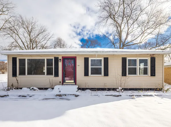 7447 Dakota St, Merrillville, IN 46410