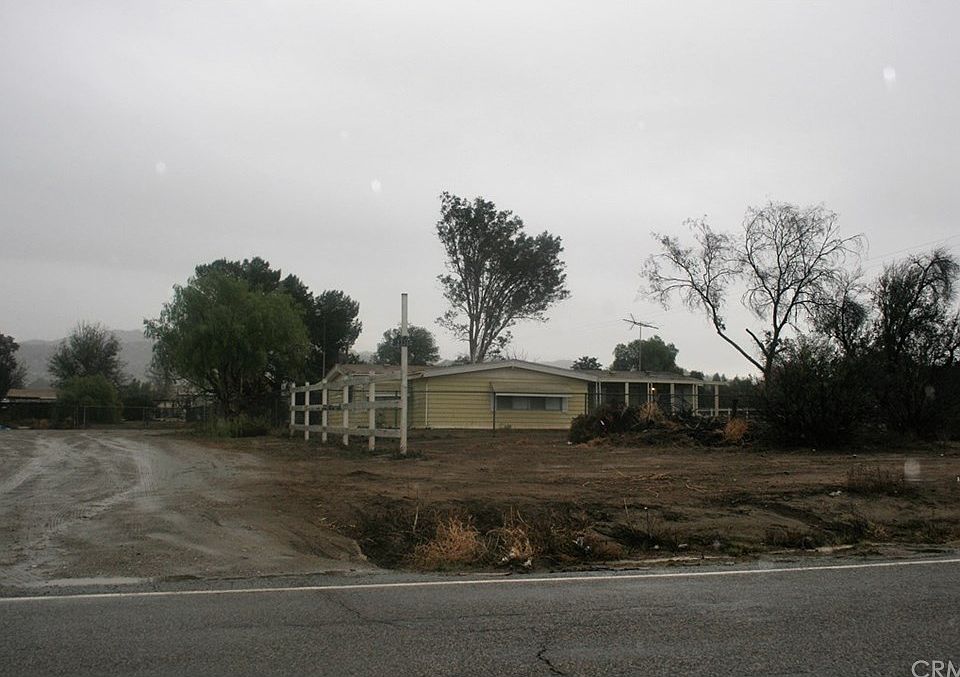 1st image of 23360 Pico Ave