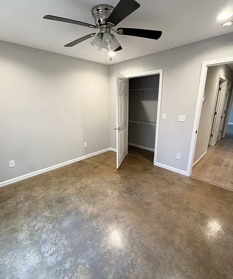 504 Hobson St — Photo 12