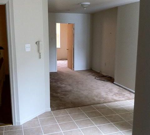 2nd image of 1438 Snyder Ave #2