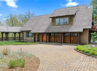 209 Shining Rock Trl, Waynesville, NC 28786