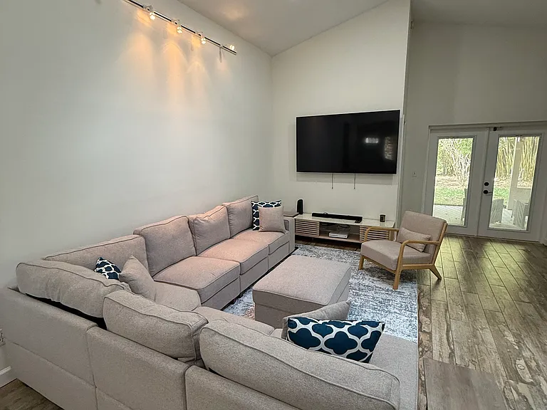 3144 Ginger Cir — Photo 5