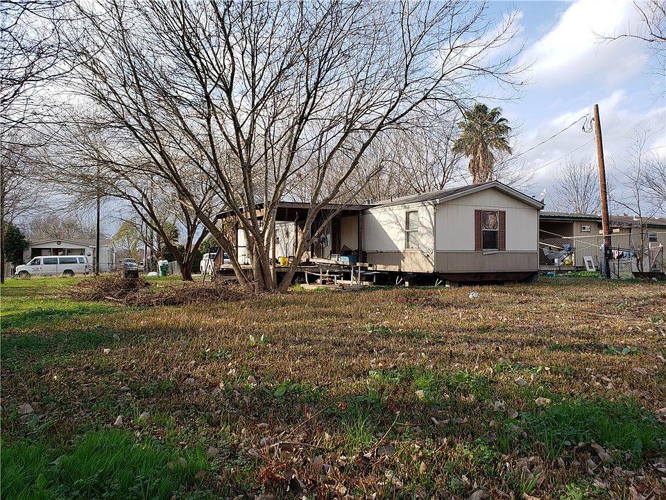 1st image of 215 Knox Dr