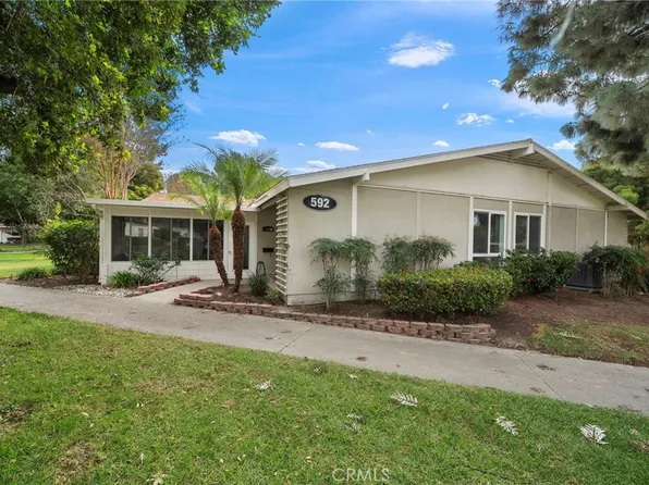 592 Avenida Majorca Unit A, Laguna Woods, CA 92637