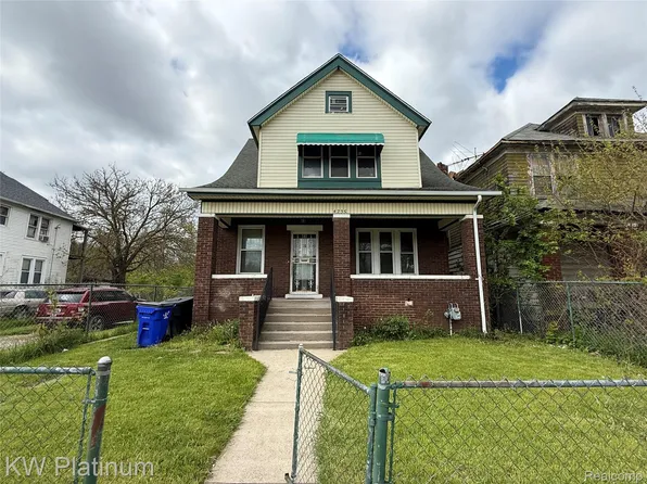 4235 Van Dyke St, Detroit, MI 48214