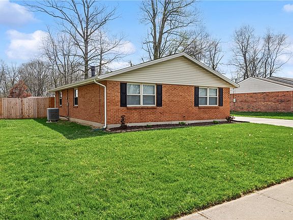 2nd image of 2246 Chapel Dr