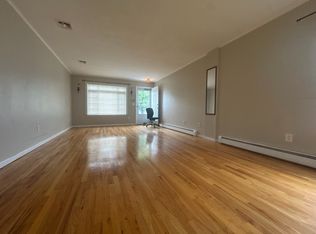 43 Altavista Ct #1, Staten Island, NY 10305