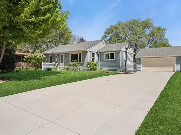 6706 Camden Ave N, Brooklyn Center, MN 55430