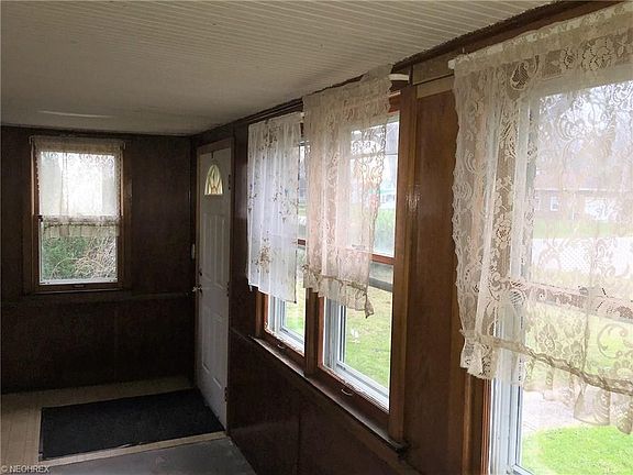 2nd image of 2928 Columbus Ave