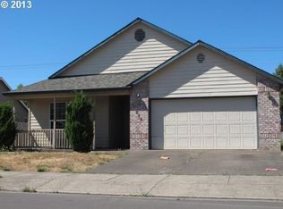 271 NE Wilcox St, Hillsboro, OR 97124