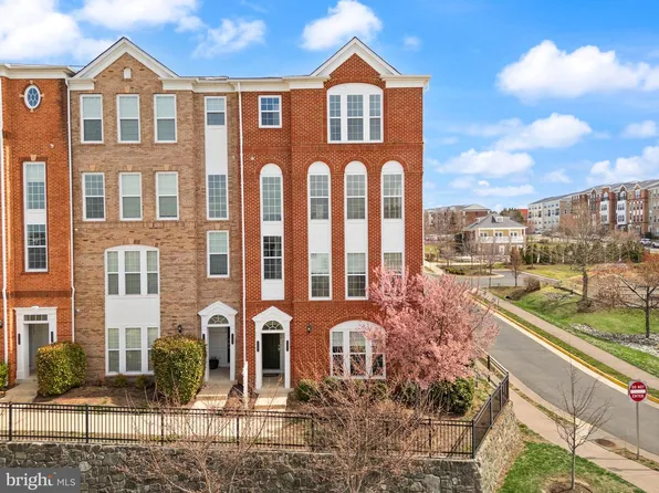 42696 Telford Ter, Ashburn, VA 20147