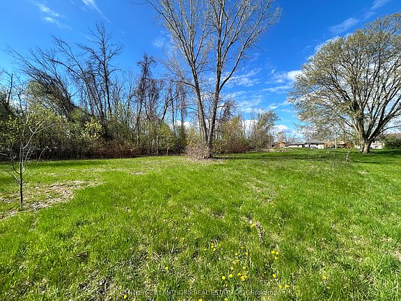 3rd image of 784 County Road 28