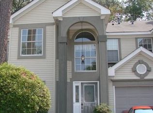911 Backspin Ct, Newport News, VA 23602