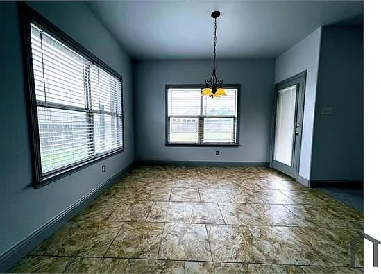 3002 Limestone Cir — Photo 20