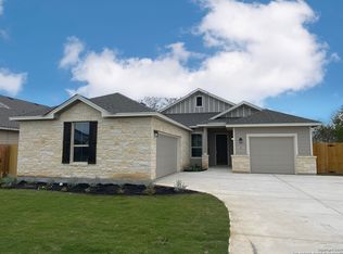 234 Iron Gate, Pleasanton, TX 78064