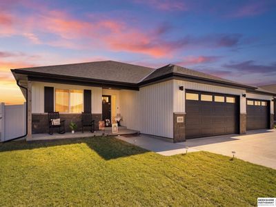 10330 S 77th St, Lincoln, NE, 68516
