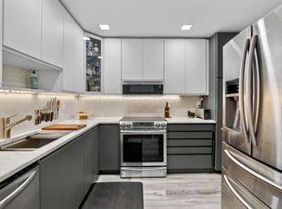 EAST POINT TOWERS, Fort Lauderdale, FL 33304