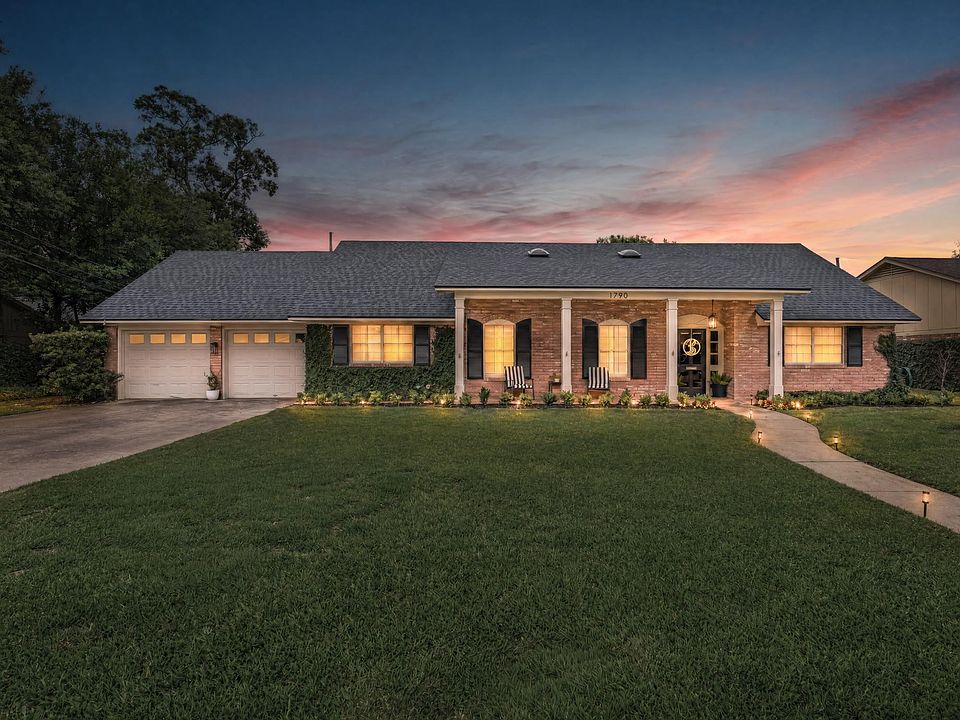 1st image of 1790 Rikisha Ln