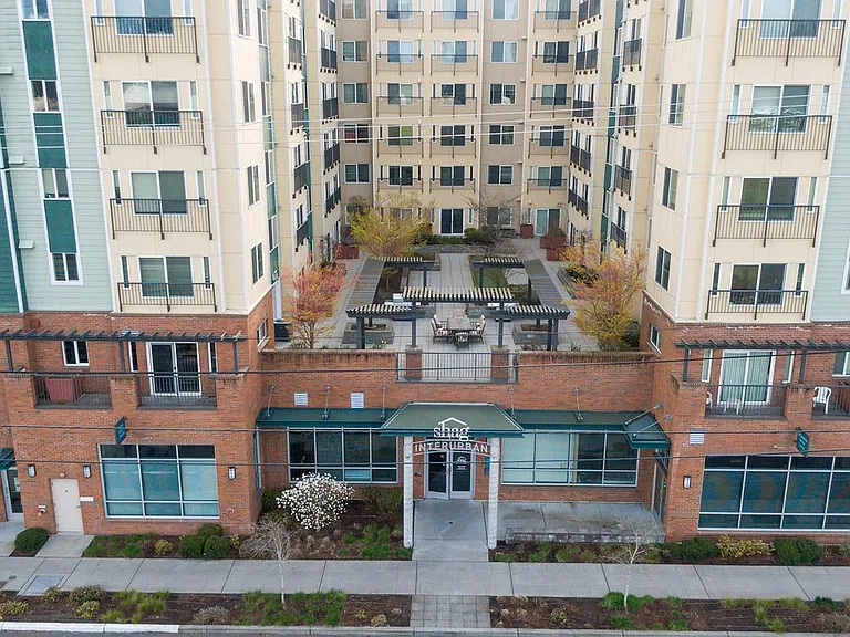 Interurban Senior Living Apartments — Photo 12
