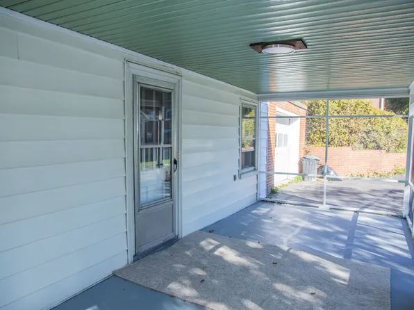 700 Grove Ave, 700 Grove Ave #B, Charlottesville, VA 22902