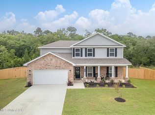 12237 Savannah Cir, Ocean Springs, MS 39564