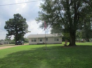 511 E Highway 162, Clarkton, MO 63837
