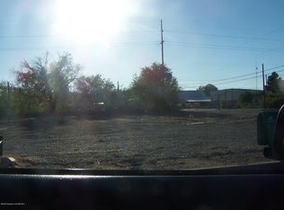 1203 Griffin Ave, Farmington, NM 87401