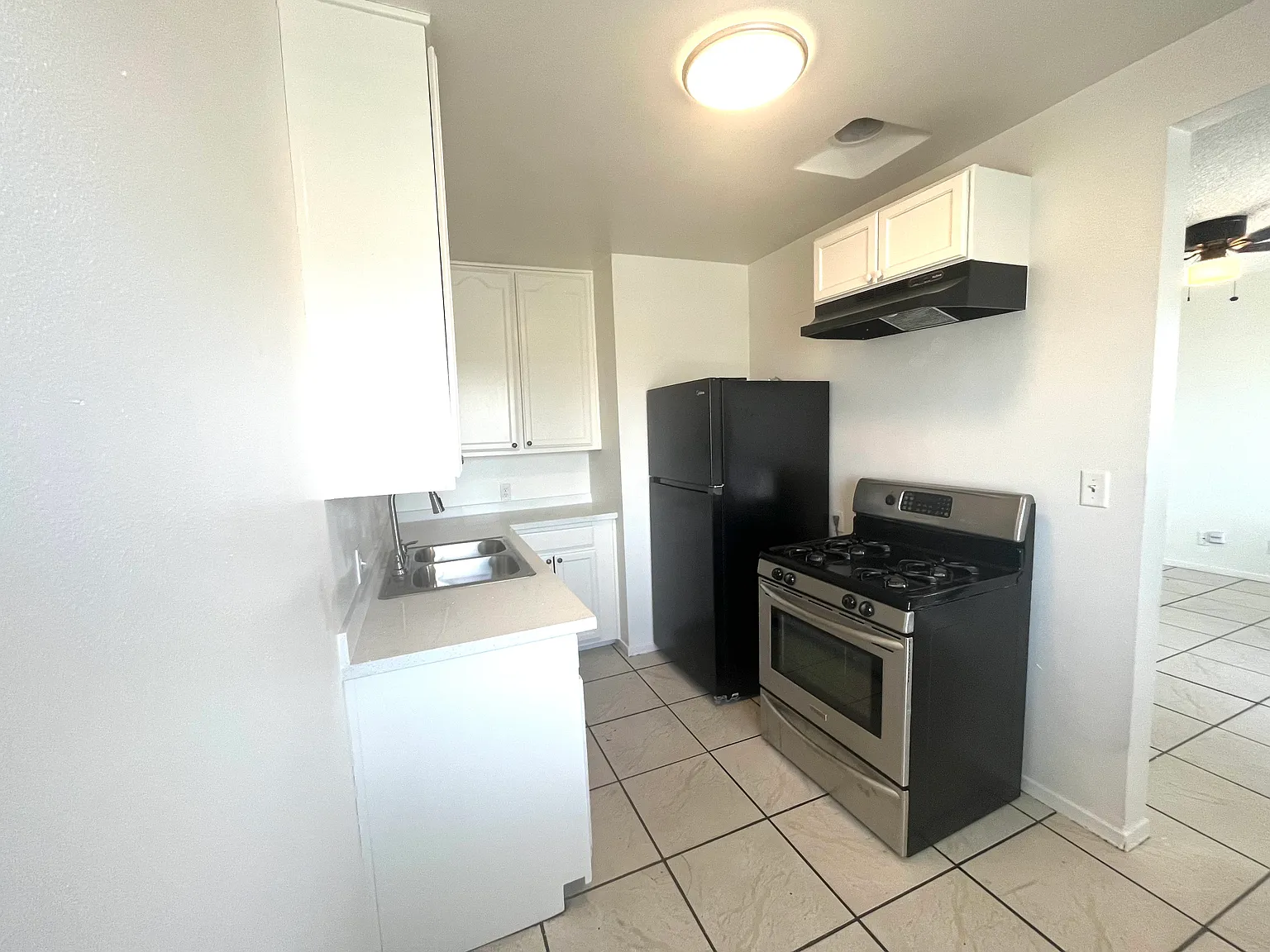44040 Division St — Photo 3