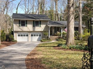 603 Continental Dr, Lawrenceville, GA