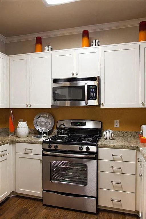 Terrena Apartment Homes — Photo 2