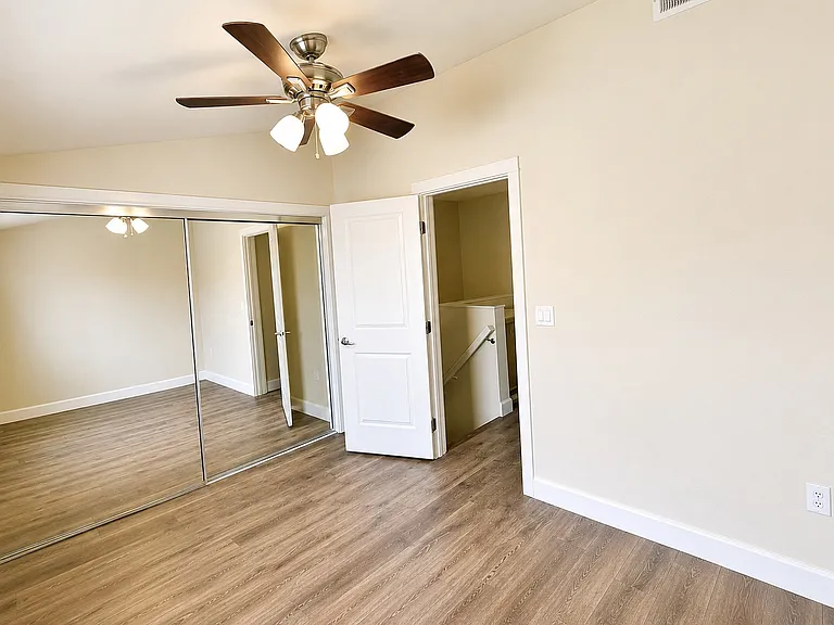 201 Cahill Park Dr — Photo 10
