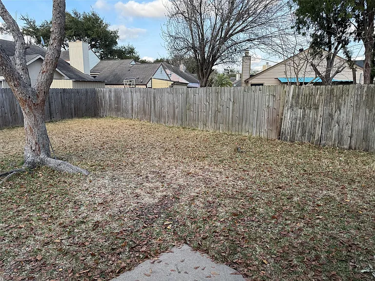 13123 Chipman Glen Dr — Photo 32