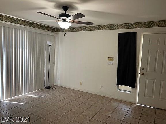 3rd image of 3059 Key Largo Dr Unit 204