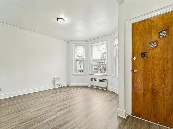 2nd image of 389 Fairmount Ave Floor 1