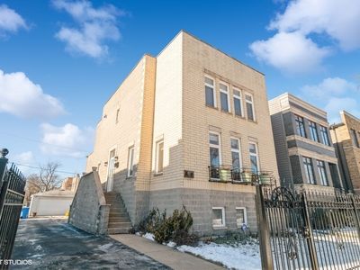 4628 S Champlain Ave, Chicago, IL, 60653