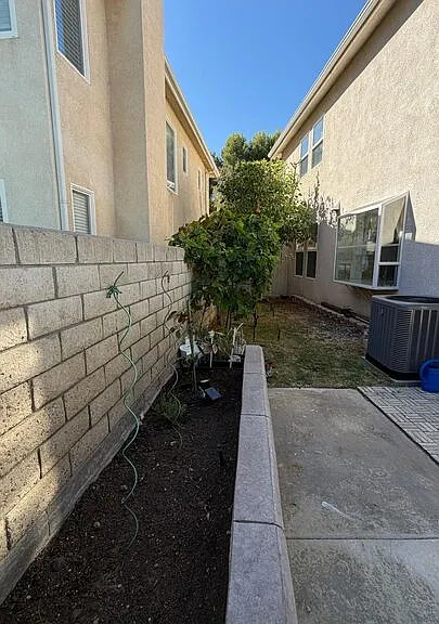 25506 Burns Pl — Photo 3