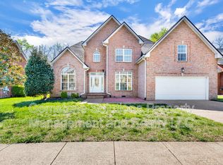2765 Trasbin Ct, Thompsons Station, TN 37179