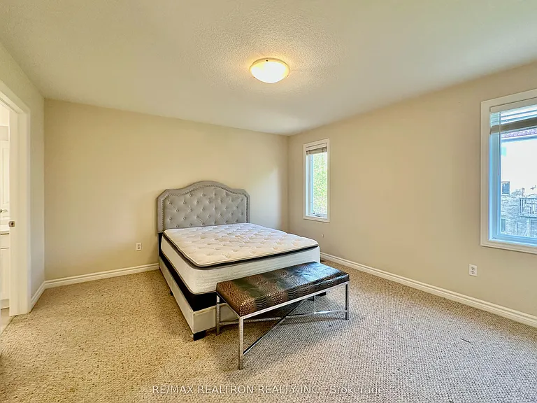 400 Skyline Ave #37 — Photo 12