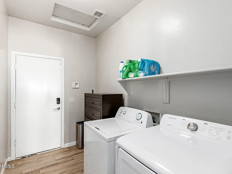 8632 S 10th Ln — Photo 20
