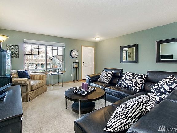 5th image of 18615 17th Avenue Ct E
