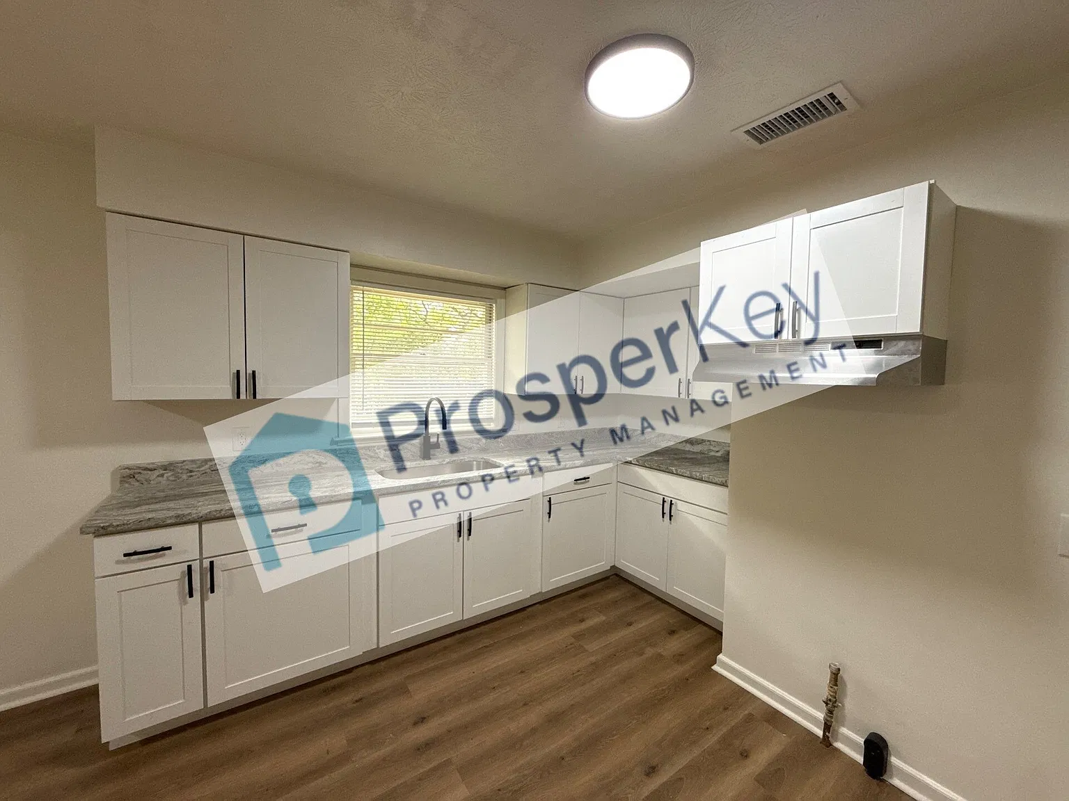 2309 Ginny Ave — Photo 4