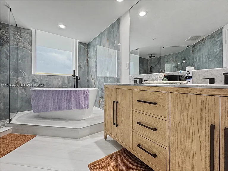 1755 E Hallandale Beach Blvd #2207E — Photo 13