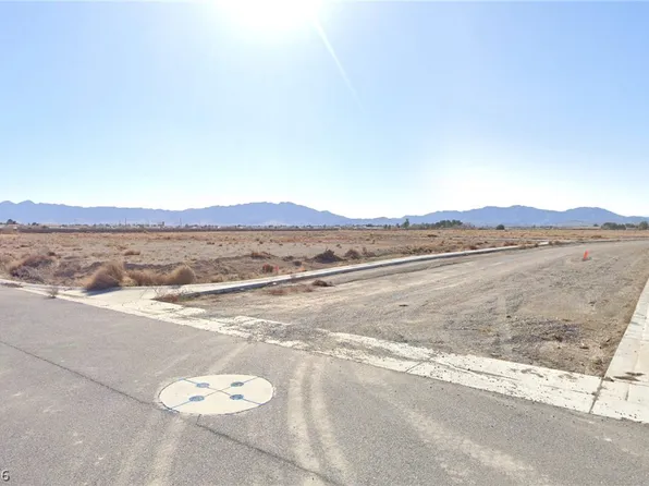 654 S Ishani Ridge Ct, Pahrump, NV 89048