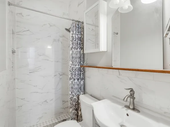 205 Edgecombe Avenue image 18 of 20