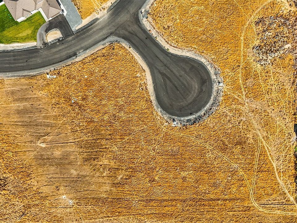 1st image of 7865 Blackbird Loop NE