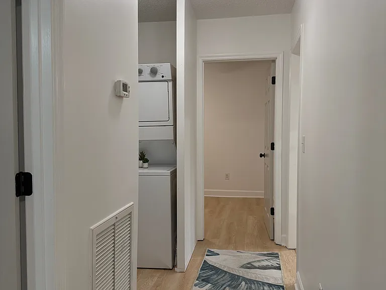 2639 Oregon Ave — Photo 21