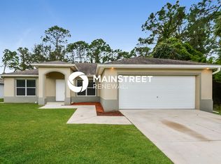 1876 N San Mateo Dr, North Port, FL 34288