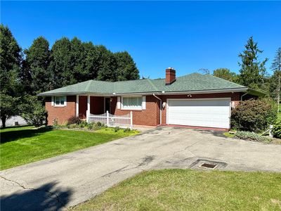 22 Meadowbrook Dr, New Castle, PA, 16105